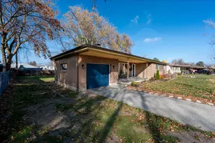 1837 E Brookhill Dr, Cottonwood Heights, UT 84121 - Photo 38