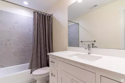 585 W 850 S, Springville, UT 84663 - Photo 22