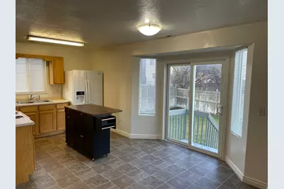 4121 E Clark St, Eagle Mountain, UT 84005 - Photo 6