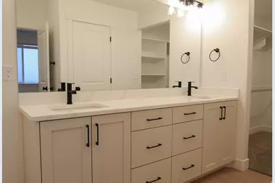 189 W 730 N, Smithfield, UT 84335 - Photo 18