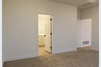 189 W 730 N, Smithfield, UT 84335 - Photo 16