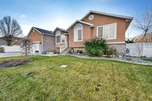 11784 S Stone Ridge Ct Ct W, Riverton, UT 84065 - Photo 2