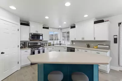 5392 W Venetia St S, Herriman, UT 84096 - Photo 16