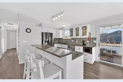 8772 S Midvalley Dr, West Jordan, UT 84088 - Photo 12