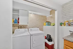 8772 S Midvalley Dr, West Jordan, UT 84088 - Photo 24