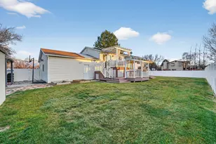 8772 S Midvalley Dr, West Jordan, UT 84088 - Photo 32