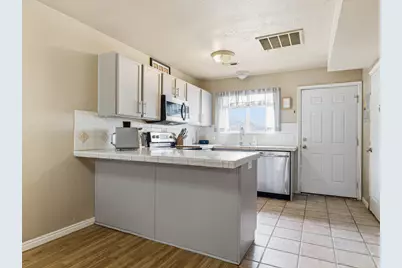 475 N Redwood Rd #3, Salt Lake City, UT 84116 - Photo 10