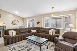 1504 E Spring Ln, Holladay, UT 84117 - Photo 10