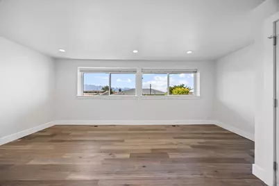 195 E North Sandrun Rd, Salt Lake City, UT 84103 - Photo 34