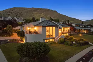 195 E N Sandrun Rd, Salt Lake City, UT 84103 - Photo 2