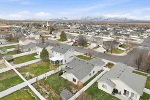 5454 N Heather Way, Stansbury Park, UT 84074 - Photo 34