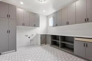 1371 N 330 E, Orem, UT 84057 - Photo 16