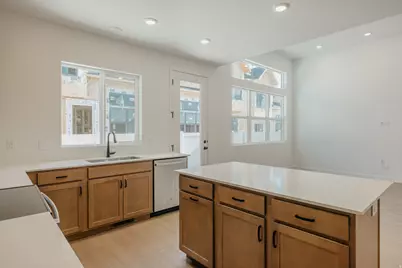 2165 W Stardew St #548, Eagle Mountain, UT 84005 - Photo 4