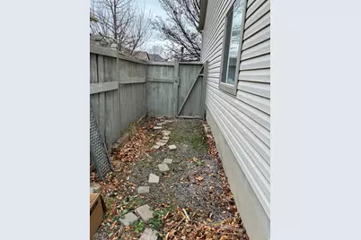 7657 N Ranches Pkwy E, Eagle Mountain, UT 84005 - Photo 18