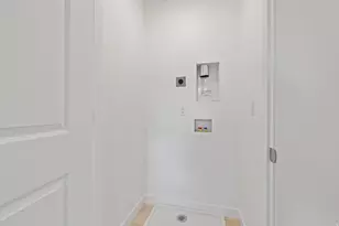 6818 W Heart Rock Ln, Herriman, UT 84096 - Photo 18