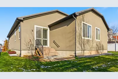 1336 E Maple Way, Layton, UT 84040 - Photo 56