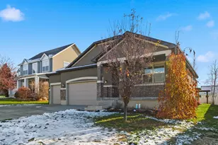 1336 E Maple Way, Layton, UT 84040 - Photo 58