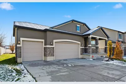 1336 E Maple Way, Layton, UT 84040 - Photo 2