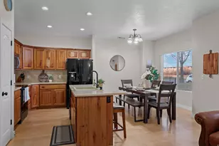 916 W 260 S, Pleasant Grove, UT 84062 - Photo 18