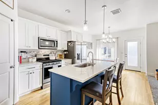 1028 N Freeman Dr, Saratoga Springs, UT 84045 - Photo 2