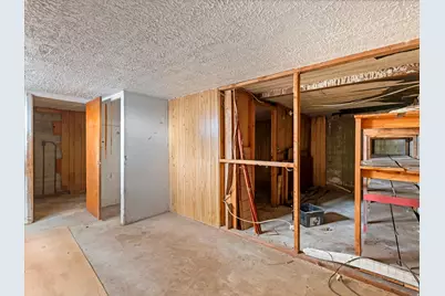 2848 Holbrook Rd, Bountiful, UT 84010 - Photo 14