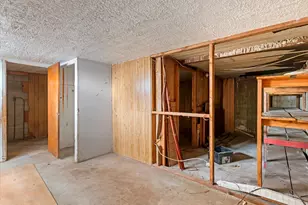 2848 Holbrook Rd, Bountiful, UT 84010 - Photo 14