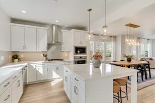 10982 S Lake Run Rd, South Jordan, UT 84009 - Photo 2