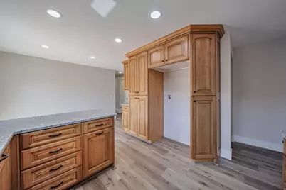 5382 S Skeeswood Cir W, Taylorsville, UT 84129 - Photo 10