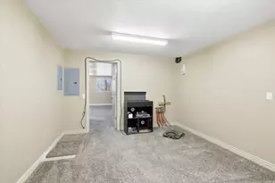 2143 N 950 E, North Logan, UT 84341 - Photo 52