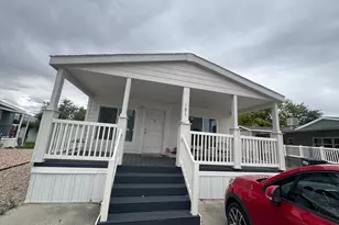 1594 W 400 S, Salt Lake City, UT 84104 - Photo 2