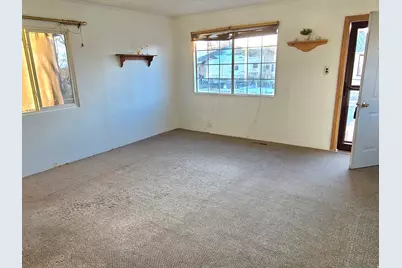 109 1st W, East Carbon, UT 84520 - Photo 10