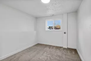 2945 S Wendy Cir W, West Valley, UT 84120 - Photo 26