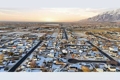 3505 W 2500 N, Plain City, UT 84404 - Photo 2