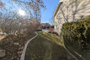 734 N Hillsdale Ln, Provo, UT 84606 - Photo 8