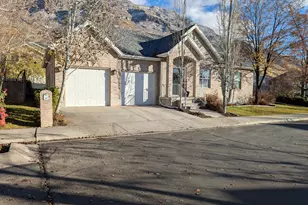 734 N Hillsdale Ln, Provo, UT 84606 - Photo 2