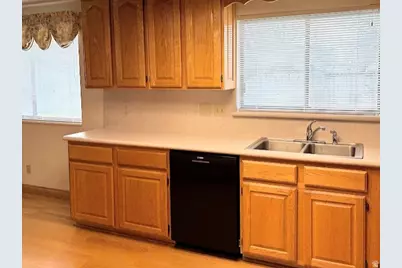 6310 S 530 E, Murray, UT 84107 - Photo 8