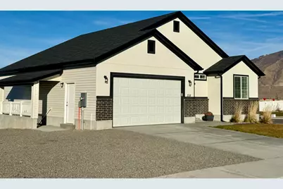 228 W 2370 N, Tooele, UT 84074 - Photo 2