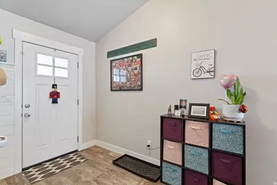 424 W 275 S, Tremonton, UT 84337 - Photo 6