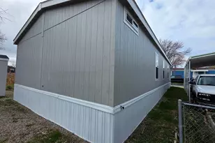 2695 S 2500 W, West Valley, UT 84119 - Photo 8