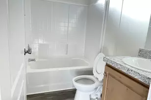 2695 S 2500 W, West Valley, UT 84119 - Photo 22