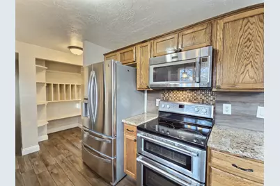 119 W 500 N, Vernal, UT 84078 - Photo 6