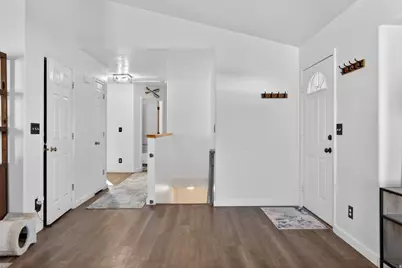 4072 N White Pine Rd E, Eagle Mountain, UT 84005 - Photo 6