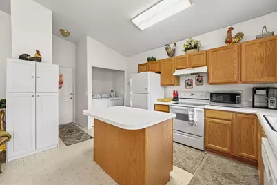 3594 S Country West Dr S, Magna, UT 84044 - Photo 6