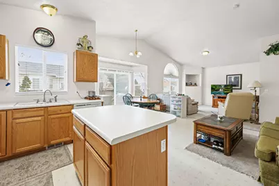 3594 S Country West Dr S, Magna, UT 84044 - Photo 8