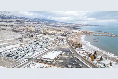 559 N Blue Lake St, Garden City, UT 84028 - Photo 26