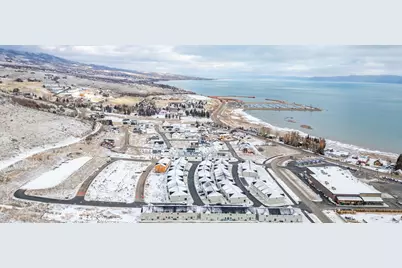 559 N Blue Lake St, Garden City, UT 84028 - Photo 38