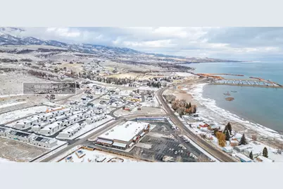 559 N Blue Lake St, Garden City, UT 84028 - Photo 38