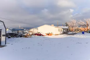 421 N 50 W, Tooele, UT 84074 - Photo 30