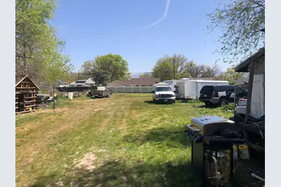 1067 S Navajo St W, Salt Lake City, UT 84104 - Photo 6