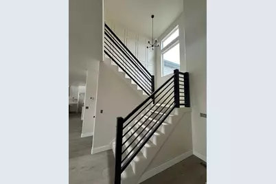 2524 W 2950 N, Farr West, UT 84404 - Photo 4